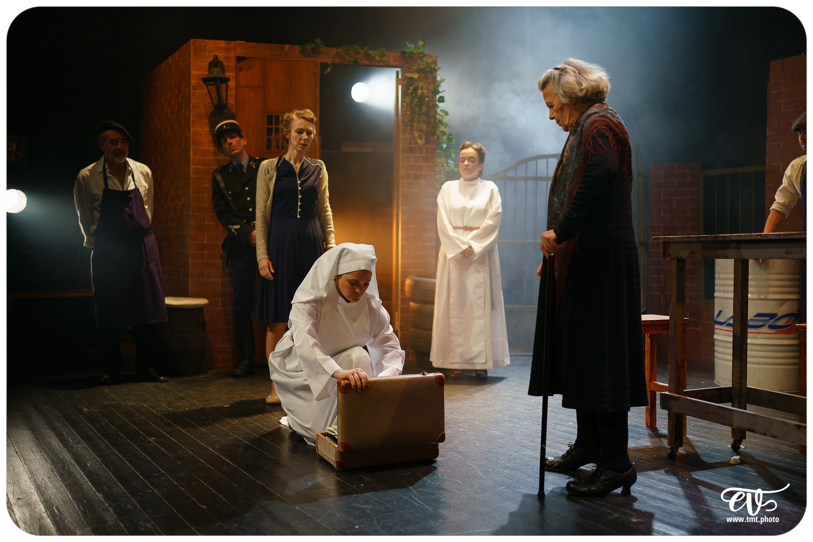 LES VISIONS DE SIMONE MACHARD (CIE LA CLAQUE)